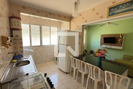 Cozinha de apartamento para alugar com 1 quarto, 52m² em Aviação, Praia Grande