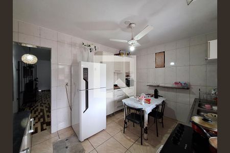 Cozinha de casa à venda com 5 quartos, 300m² em Lauzane Paulista, São Paulo
