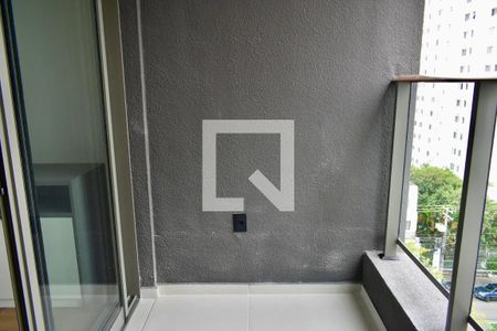 Varanda  de kitnet/studio à venda com 0 quarto, 28m² em Vila Clementino, São Paulo