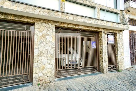 Fachada de casa à venda com 3 quartos, 170m² em Vila Matilde, São Paulo