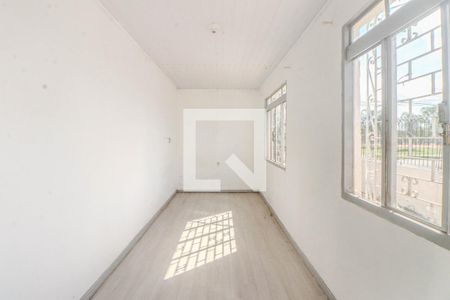 Quarto 1 de casa para alugar com 2 quartos, 110m² em Sarandi, Porto Alegre