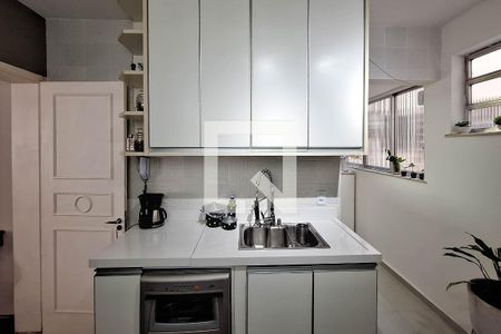 Cozinha de apartamento à venda com 3 quartos, 120m² em Ingá, Niterói