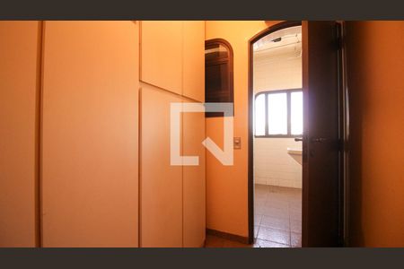 Despensa de apartamento para alugar com 3 quartos, 140m² em Jardim Avelino, São Paulo