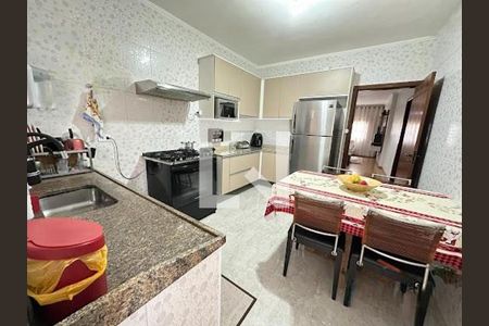 Casa à venda com 3 quartos, 237m² em Jardim São Jorge, Guarulhos