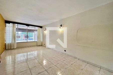 Sala de casa à venda com 5 quartos, 260m² em Vila Alexandria, São Paulo