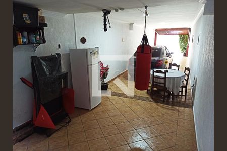 Detalhe - Garagem de casa à venda com 3 quartos, 132m² em Vila Pereira Barreto, São Paulo