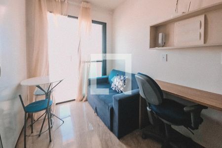 Sala de kitnet/studio para alugar com 1 quarto, 32m² em Boca do Rio, Salvador