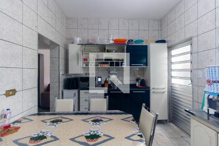 Cozinha de casa à venda com 4 quartos, 185m² em Jardim Ana Rosa, São Paulo