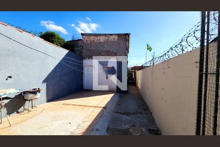 Quintal de casa à venda com 3 quartos, 280m² em Ponte Sao Joao, Jundiaí