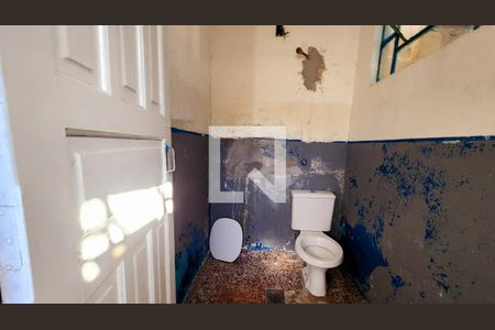 Banheiro de Serviço de casa à venda com 3 quartos, 280m² em Ponte Sao Joao, Jundiaí