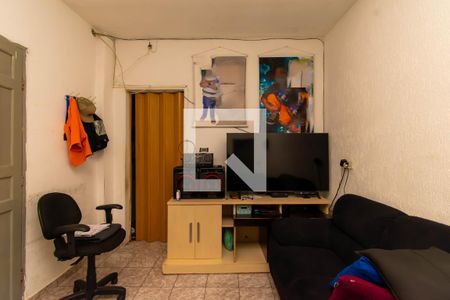 Casa 2 - Sala de casa à venda com 2 quartos, 150m² em Vila Olinda, São Paulo