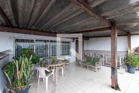 Varanda gourmet de casa à venda com 3 quartos, 176m² em Vila Nivi, São Paulo