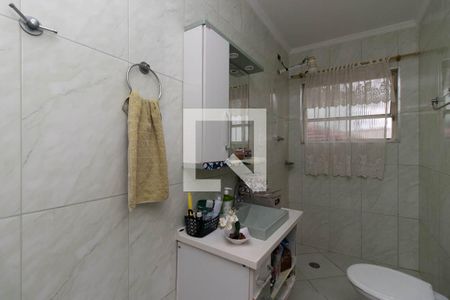 Banheiro da Suíte de casa à venda com 3 quartos, 176m² em Vila Nivi, São Paulo