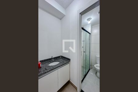 Banheiro de apartamento para alugar com 2 quartos, 34m² em Mooca, São Paulo