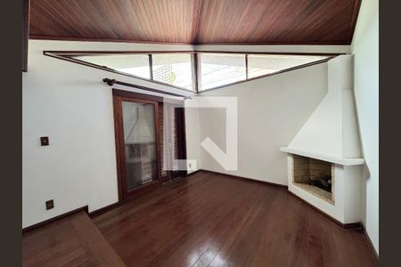 Sala de casa para alugar com 4 quartos, 320m² em Centro, São Leopoldo