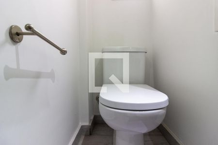 Lavabo de apartamento à venda com 3 quartos, 130m² em Paraíso, São Paulo