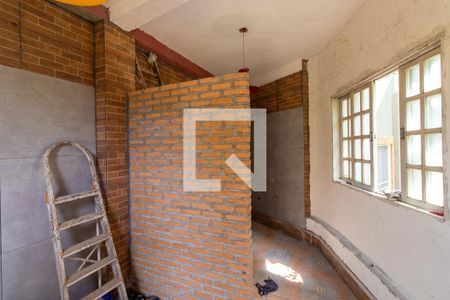 Edícula de casa de condomínio para alugar com 2 quartos, 550m² em Paisagem Renoir, Cotia