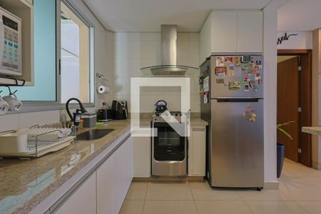 Cozinha de apartamento à venda com 3 quartos, 226m² em Gutierrez, Belo Horizonte