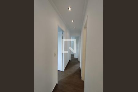 Corredor de apartamento para alugar com 3 quartos, 69m² em Vila Vera, São Paulo