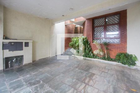Garagem de casa à venda com 2 quartos, 272m² em Parque Colonial, São Paulo