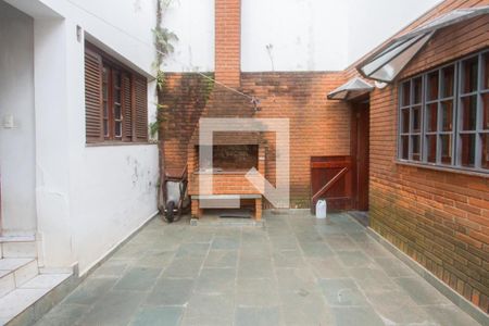 Quintal de casa à venda com 2 quartos, 272m² em Parque Colonial, São Paulo