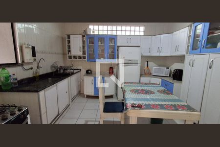 Cozinha  de casa à venda com 2 quartos, 140m² em Nova Gerti, São Caetano do Sul
