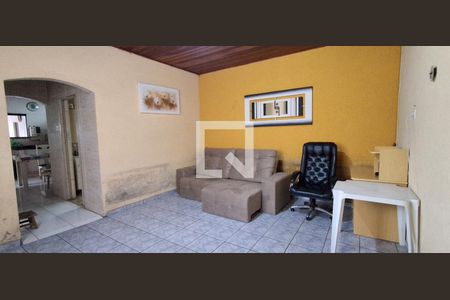 Sala de casa à venda com 2 quartos, 140m² em Nova Gerti, São Caetano do Sul