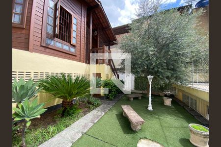 Quintal de casa à venda com 3 quartos, 660m² em Pilares, Rio de Janeiro