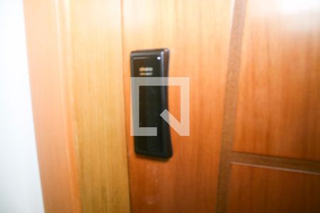 Entrada de apartamento para alugar com 2 quartos, 48m² em Nova Mirim, Praia Grande
