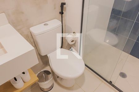 Banheiro de kitnet/studio para alugar com 1 quarto, 27m² em Jardim Paulista, São Paulo