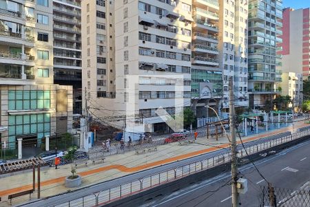 Sala de apartamento à venda com 2 quartos, 55m² em Icaraí, Niterói