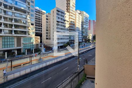Sala de apartamento à venda com 2 quartos, 55m² em Icaraí, Niterói