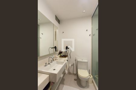 Banheiro da Suíte 1 de apartamento à venda com 2 quartos, 165m² em Itaim Bibi, São Paulo