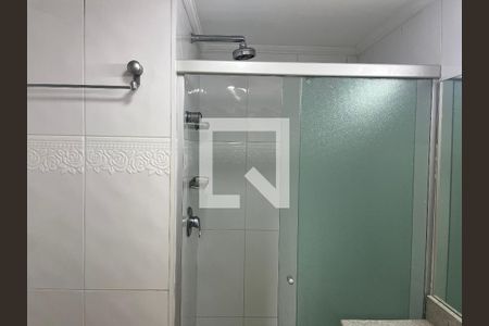 Banheiro de apartamento à venda com 2 quartos, 77m² em Perdizes, São Paulo