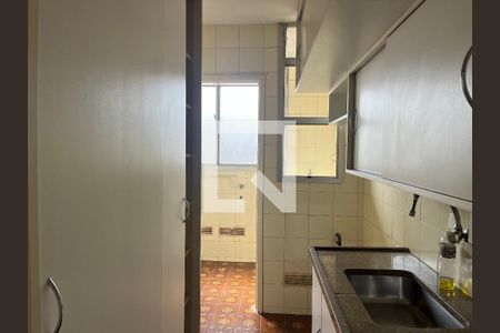 Cozinha de apartamento à venda com 2 quartos, 77m² em Perdizes, São Paulo