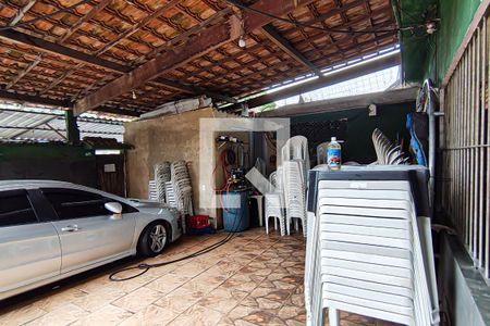 Garagem de casa à venda com 3 quartos, 450m² em Taquara, Rio de Janeiro