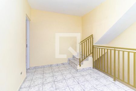 Sala 2 de casa para alugar com 2 quartos, 55m² em Itaquera, São Paulo