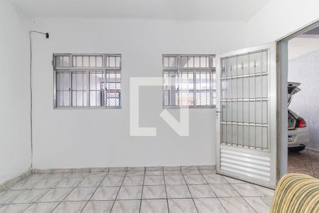 Sala de casa para alugar com 2 quartos, 55m² em Itaquera, São Paulo