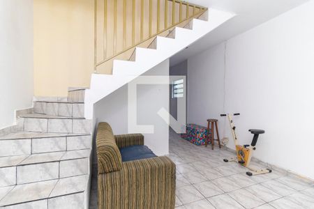 Sala de casa para alugar com 2 quartos, 55m² em Itaquera, São Paulo