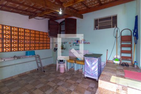 Área de Serviço de casa à venda com 5 quartos, 250m² em Vila Ivg, São Paulo
