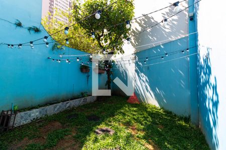 Quintal de casa para alugar com 4 quartos, 194m² em Alto da Lapa, São Paulo