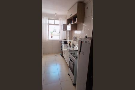 Cozinha de kitnet/studio para alugar com 1 quarto, 35m² em Canto do Forte, Praia Grande