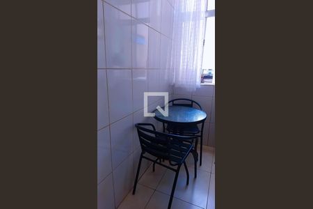 Cozinha de kitnet/studio para alugar com 1 quarto, 35m² em Canto do Forte, Praia Grande