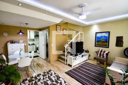 Sala de casa de condomínio à venda com 3 quartos, 75m² em Méier, Rio de Janeiro