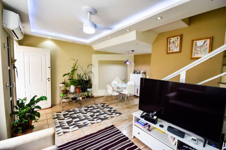 Sala de casa de condomínio à venda com 3 quartos, 75m² em Méier, Rio de Janeiro