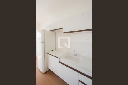 Cozinha de kitnet/studio para alugar com 1 quarto, 20m² em Vila das Belezas, São Paulo