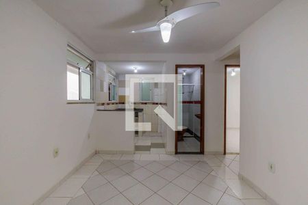 Sala de apartamento para alugar com 2 quartos, 65m² em Recreio dos Bandeirantes, Rio de Janeiro