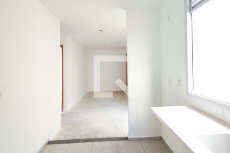 Cozinha de apartamento à venda com 2 quartos, 47m² em Jardim Esmeraldina, Campinas
