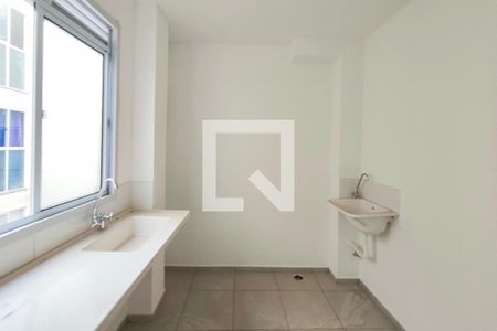 Cozinha de apartamento à venda com 2 quartos, 47m² em Jardim Esmeraldina, Campinas