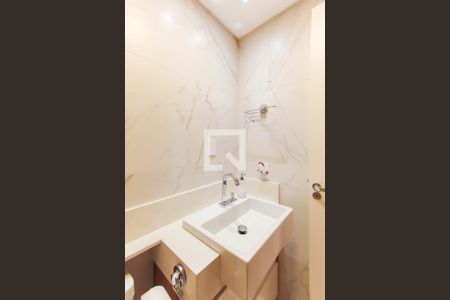 Banheiro de apartamento à venda com 2 quartos, 66m² em Quarta Parada, São Paulo